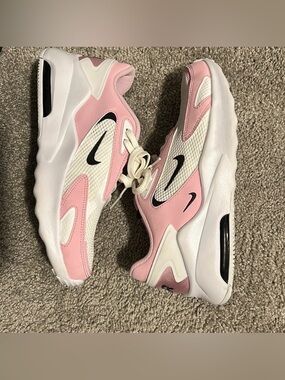 Nike Women's Pink, White & Black Athletic Sneakers